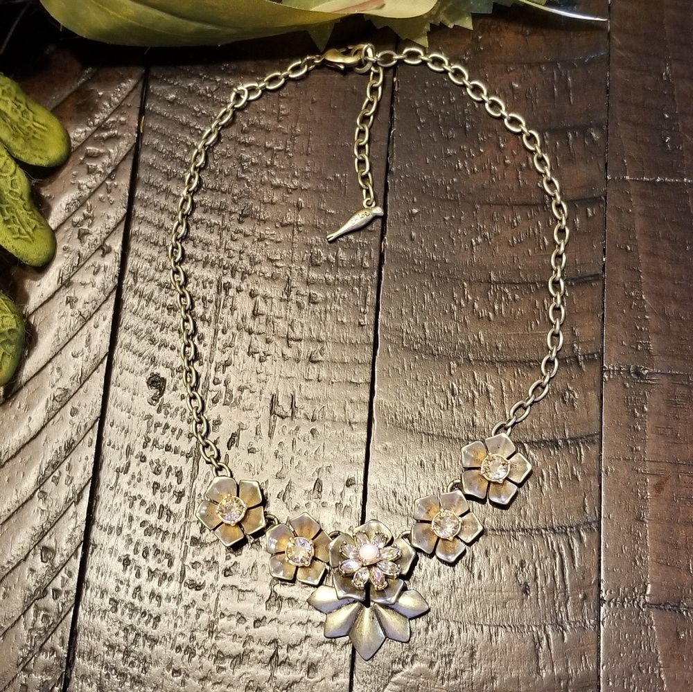 Chloe and Isabel Gardenia Collar Necklace